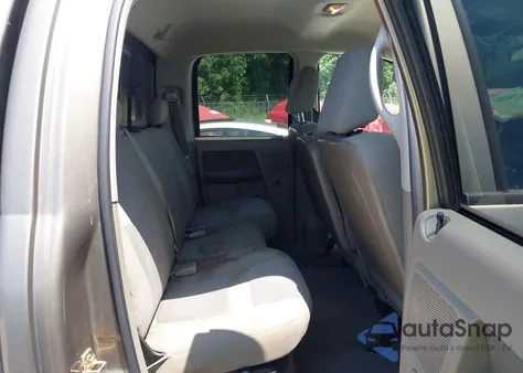 2006 Dodge Ram 1500 Slt/Trx4 Off Road/Sport from USA, damaged, VIN 1D7HU18N96S614111